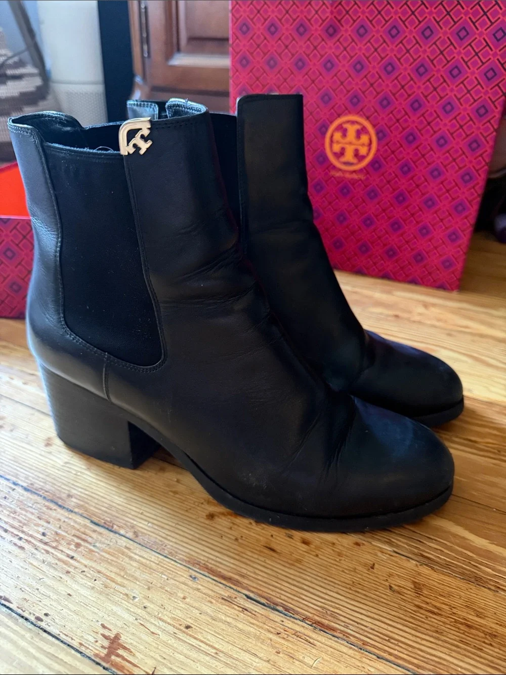 Tory Burch Black Leather Ankle Heeled Boots